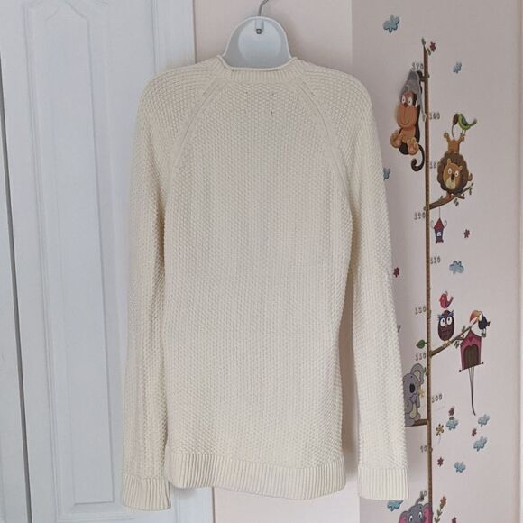 Abercrombie & fitch textured knit beige long crew neck sweater Medium B3 - Picture 2 of 10